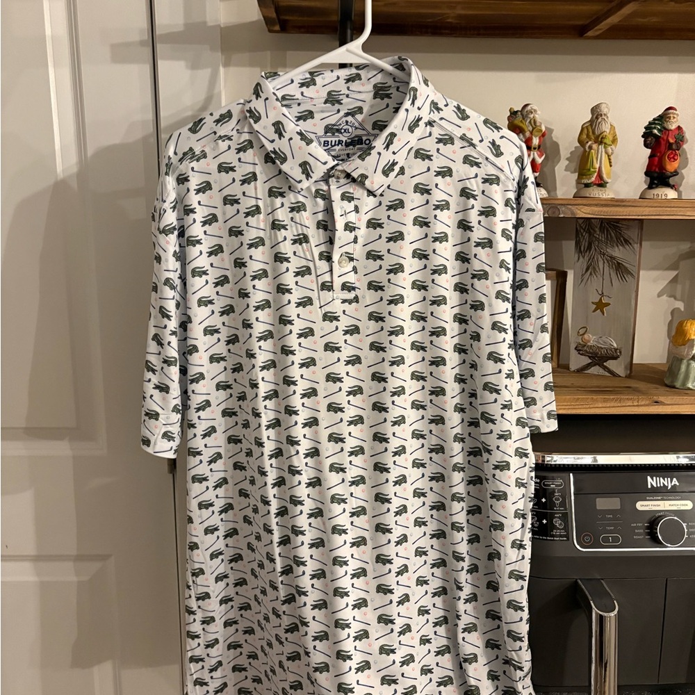 NWT - Burlebo - Tap it in Polo size large smoke free / doodle friendly home.
